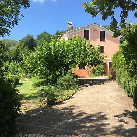 Lantgård La Vecchia Quercia *